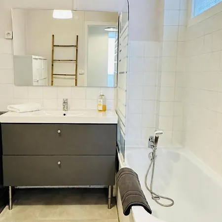 Appartement Le Coliving Troyen - Free Parking & Wifi *